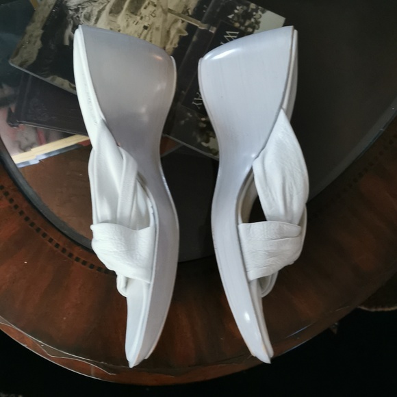 Bob Ellis - Picture 2 of 5